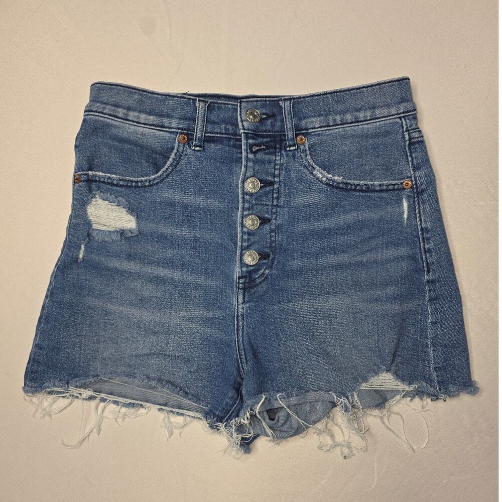 Express Distressed Denim Mom Shorts Super High Rise Medium Wash Size 4
